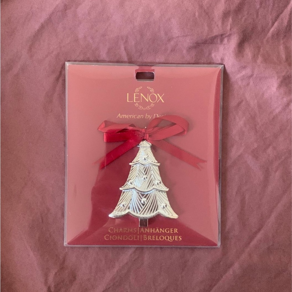 Lenox Christmas Tree Charm‎